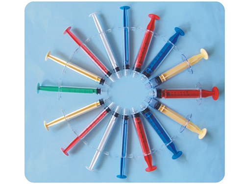 COLORED PISTON SPECIALTY SYRINGE